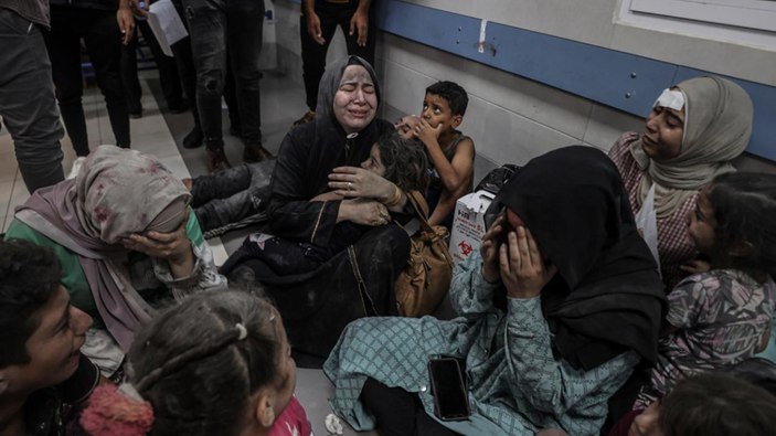 İsrail, Gazze'deki Kudüs Hastanesi'ni bombalamakla tehdit etti