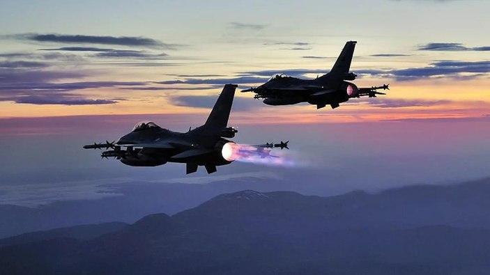 Irak'ın kuzeyine hava harekatı! 15 hedef imha edildi