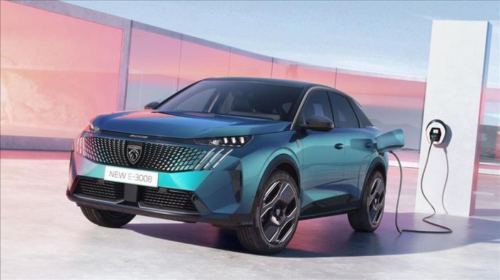 Stellantis, 2023'te 45,1 milyar euro gelir elde etti