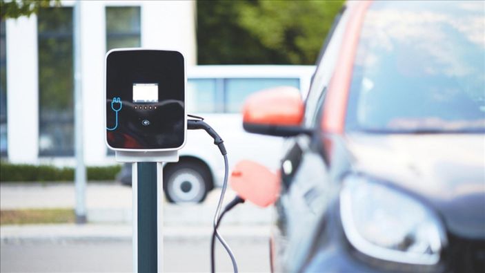 Türkiye'de elektrikli araçlara ilgi artıyor! Trafikte her 1000 otomobilden 18'i hibrit ve elektrikli