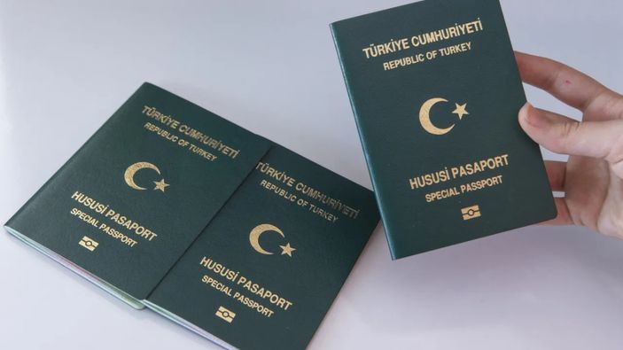 Gazeteciler için yeşil pasaport kanun teklifi TBMM’de