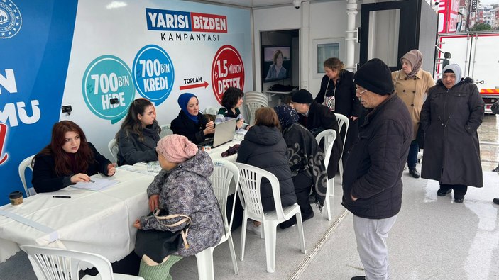 Çevre Şehircilik ve İklim Değişikliği Bakanlığı'ndan İstanbul'da 'Yarısı Bizden' tanıtımı