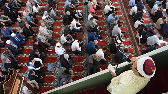 26 Ocak Cuma hutbesi konusu: 'Mülk Suresinden mesajlar'