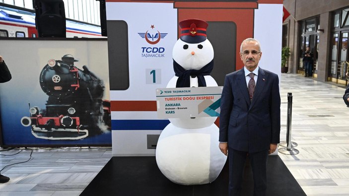 Abdulkadir Uraloğlu'ndan müjde! Diyarbakır ve Tatvan'a tren seferleri başlayacak