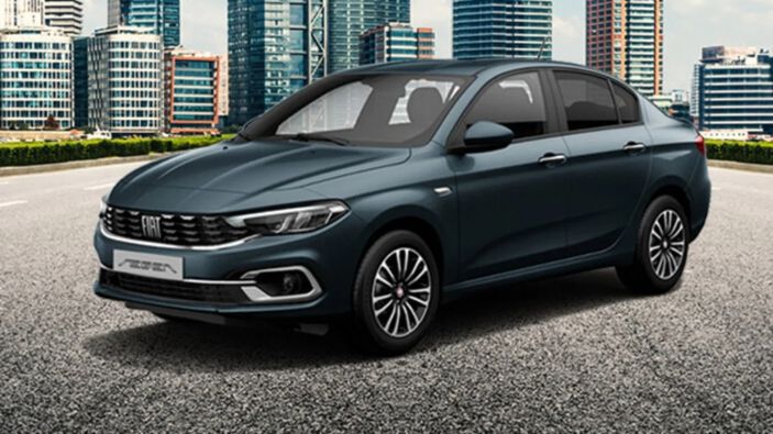 Türkiye'nin  en çok satılan otomobili Fiat Egea'ya yine zam geldi