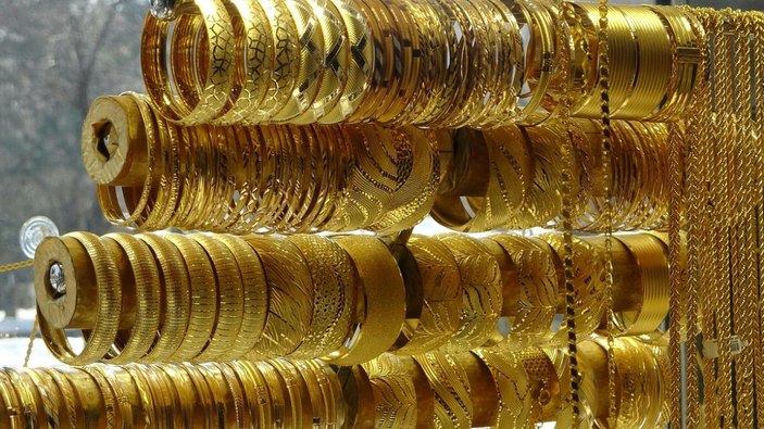 Altın bileziklerin prensesi! Gören bileğinde istiyor; İşte prenses model bilezik fiyatı