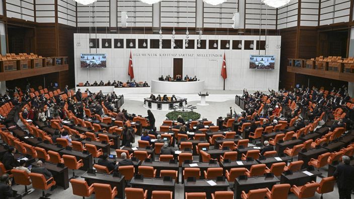 Meclis'te yönetici kadrosunun üçte biri kadın