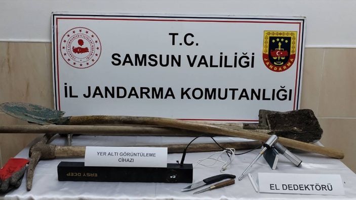Samsun'da kaçak kazı yapan 5 şüpheli suçüstü yakalandı
