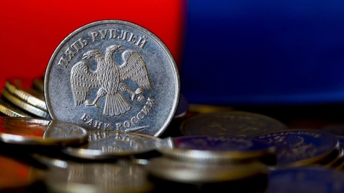 Rus bankalarından 2024'te 3,8 trilyon rublelik rekor kar