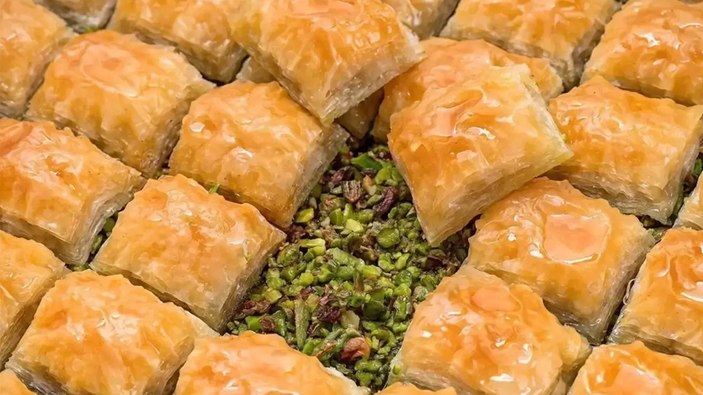 Bakanlık o baklava markasını ifşaladı! Bakın baklava diye ne yedirmişler