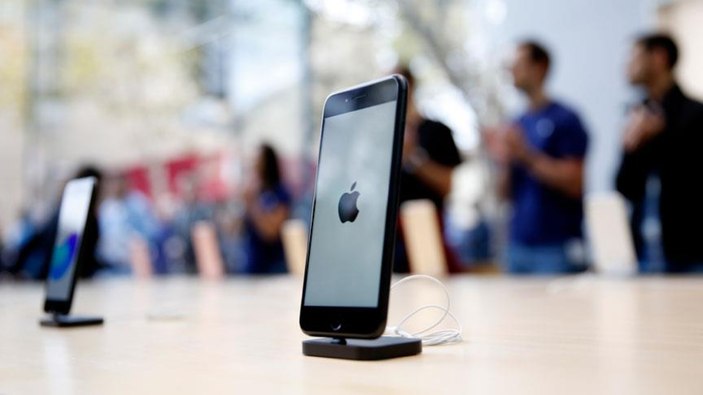 Üç modele veda edildi! Apple artık o iPhoneları satmıyor...