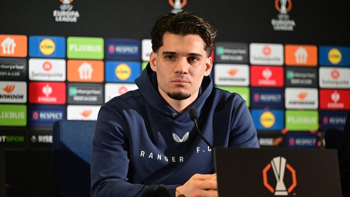 Ianis Hagi: Benim için İstanbul'da oynamak çok önemli