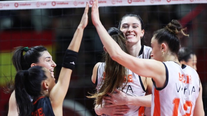 Eczacıbaşı, Galatasaray'a set vermedi