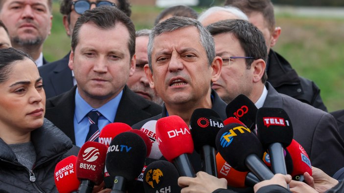 Özgür Özel cezaevinde Ekrem İmamoğlu'nu ziyaret etti