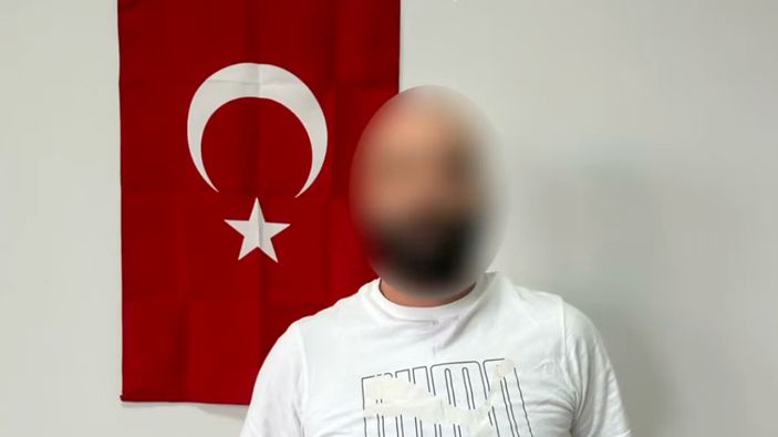 SON DAKiKA! Uluslararası seviyede ve kırmızı bültenle aranan 8 şahıs Türkiye'ye getirildi
