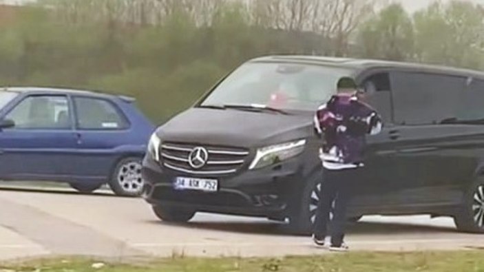 Sakarya'da çakar kullanan minibüs sürücüsü cezadan kaçamadı