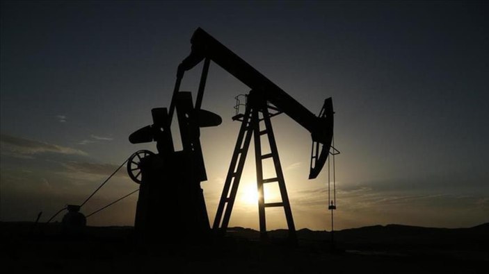Brent petrol Ağustos 2021'den bu yana ilk kez 65 doların altında