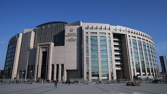 İBB için reklam panoları izni alımında 4 milyar liralık kamu zararı iddiası