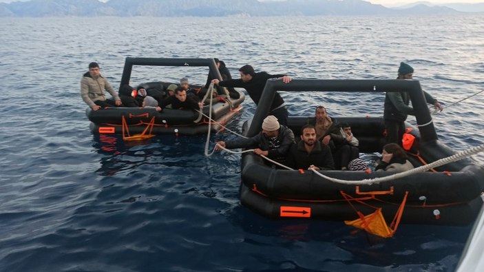 Yunanistan'ın geri ittiği 27 göçmen Muğla'da kurtarıldı