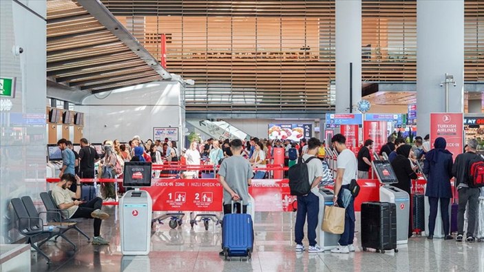 Havalimanlarında yeni dönem! Check-in yerine yüz tanıma devri başlıyor