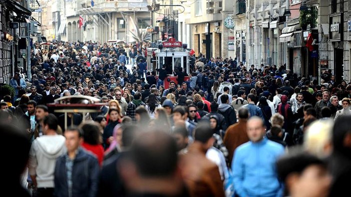 Vatandaş hükümeti en çok savunma alanında başarılı buluyor