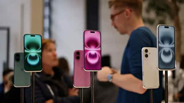 Apple, 2025'in ilk çeyreğinde küresel akıllı telefon satışlarında zirvede