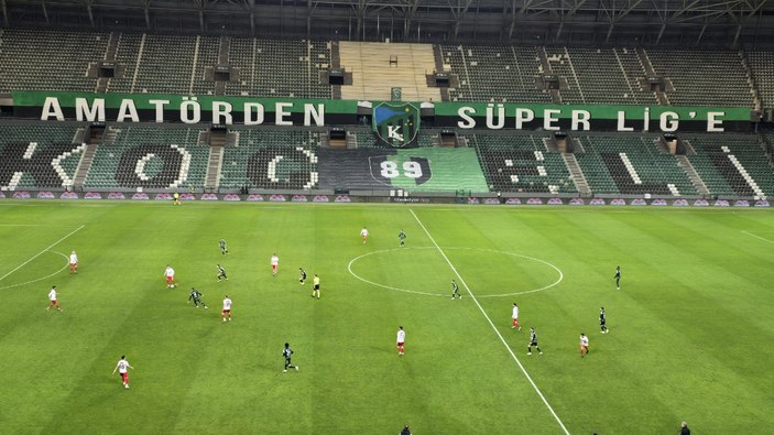 Kocaelispor'un seyircisiz zaferi: Yeni Malatyaspor'u 7 golle yendi