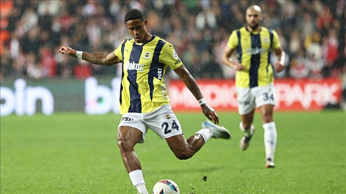 Sakatlığını atlatan Jayden Oosterwolde çalışmalara başladı