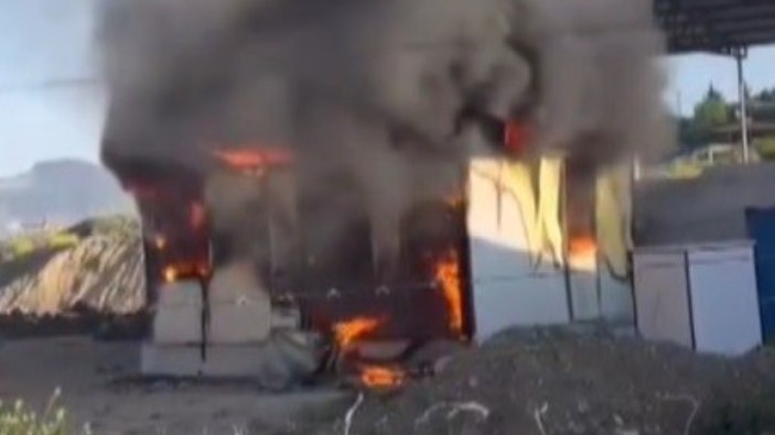 Hatay'da konteynerde yangın