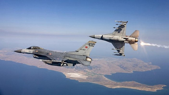 TSK, Irak'ın kuzeyinde PKK'ya yönelik havadan bildiri dağıttı