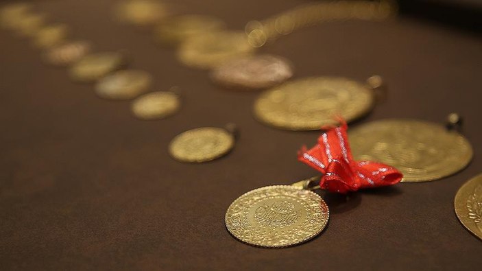 Rekorlar hızlandı! Çeyrek altın 7 bin lirayı geçti