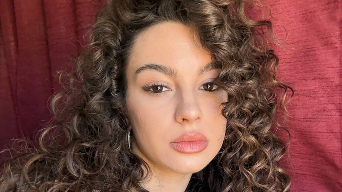Su Burcu Yazgı Coşkun'un selfie paylaşımı! Fotoğraflara beğeni yağdı