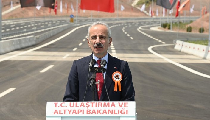 Abdulkadir Uraloğlu: Osmaniye'ye hızlı tren gelecek