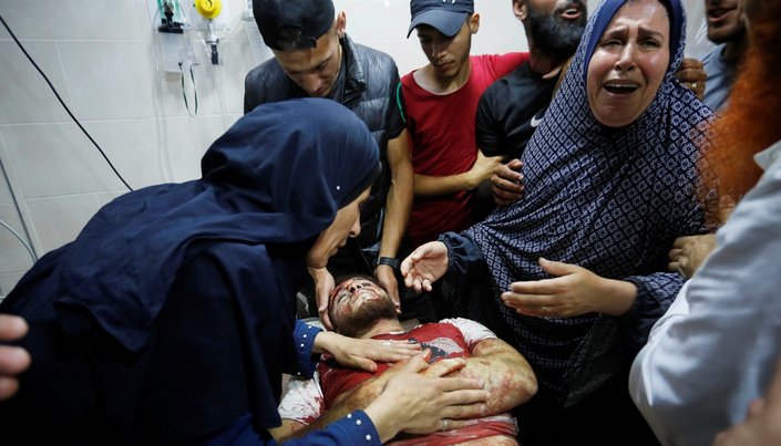İsrail, kuşattığı hastanedeki hastaları tahliyeye zorluyor