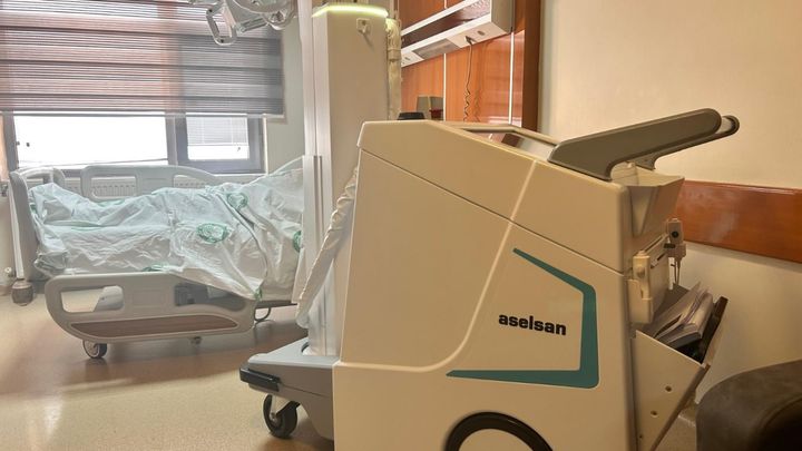 Ankara'da yerli mobil dijital röntgen cihazı hizmete sunuldu