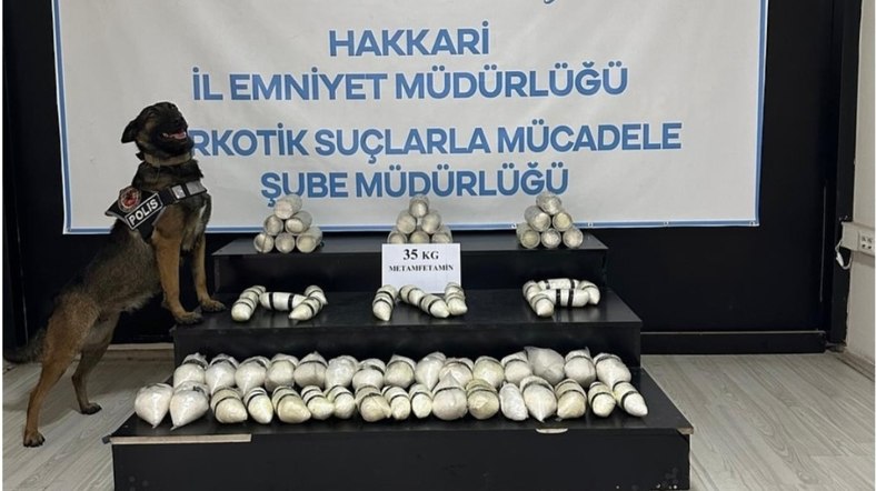 Hakkari'de 35 kilo metamfetamin ele geçirildi