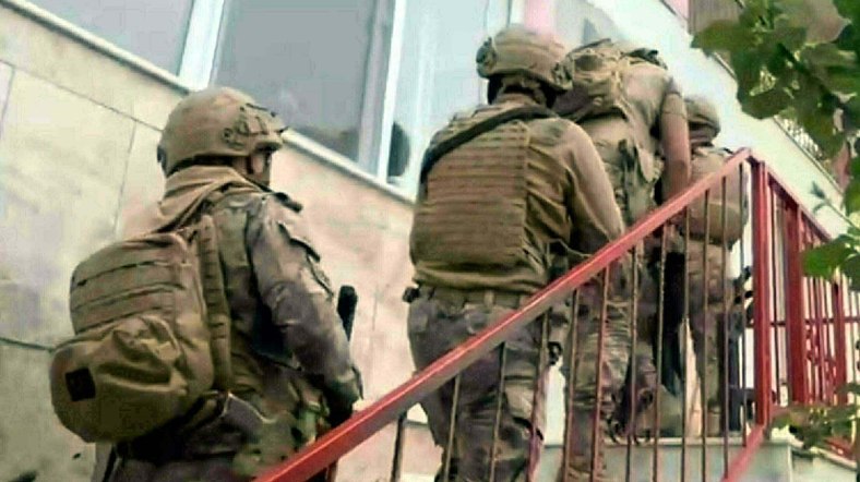 İzmir'de terör propagandası operasyonu: 41 gözaltı