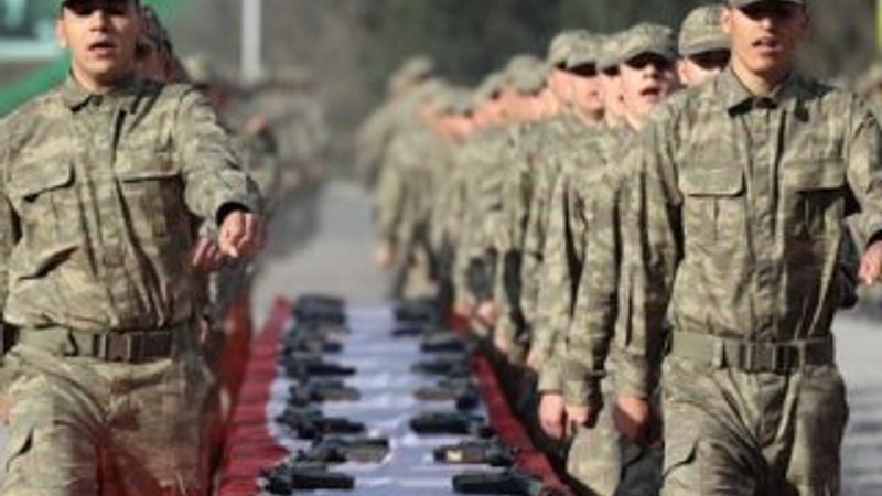 Meclis askerlik yasası için harekete geçti