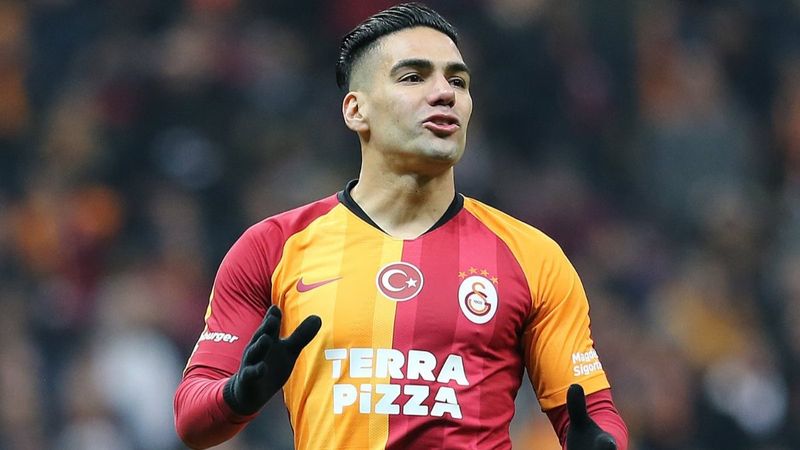 Radamel Falcao: 2 yıl daha sözleşmem var