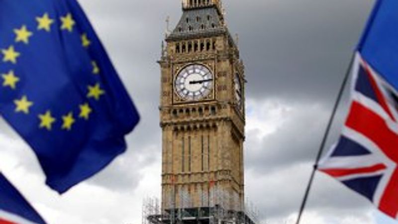 Şirketlerin İngiltere'den kaçışı hız kazandı