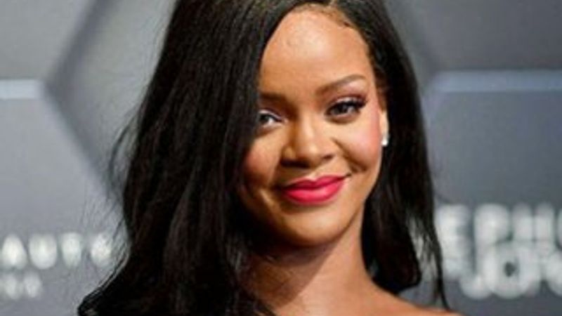 Rihanna: Ben dünyayı kurtarıyorum