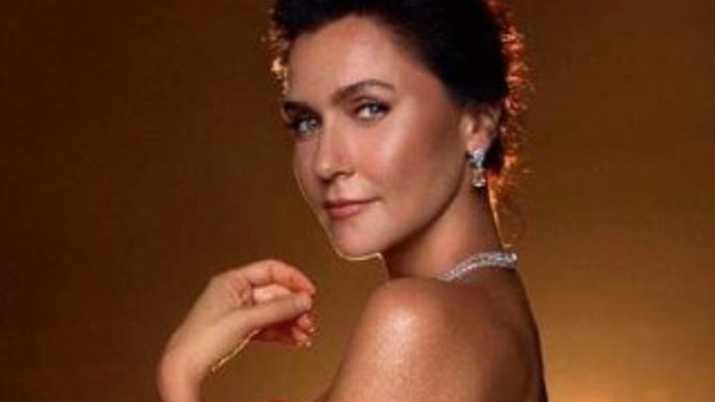 Şevval Sam'ın 1 milyonluk sevinci