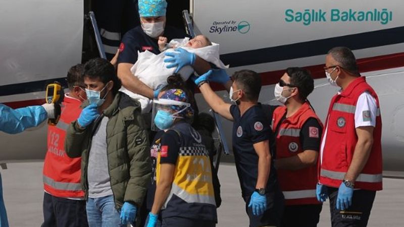 Cumhurbaşkanı Erdoğan, siyam ikizlerinin ailesini aradı