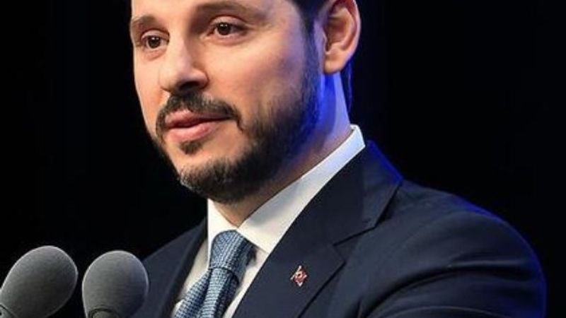 Berat Albayrak: Türkiye 33. sıraya yükseldi