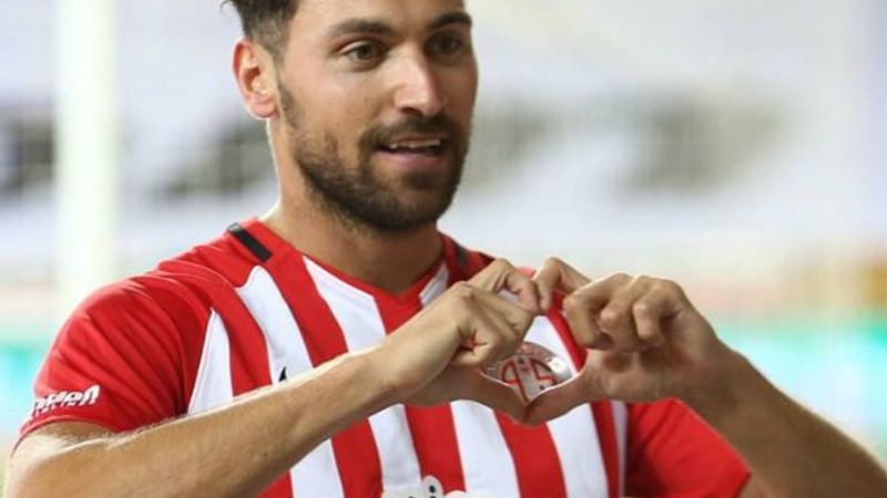 Fenerbahçe, Sinan Gümüş ile anlaştı