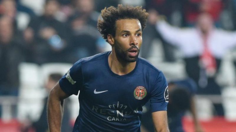 Fenerbahçe ile Beşiktaş'ın Nazım Sangare yarışı