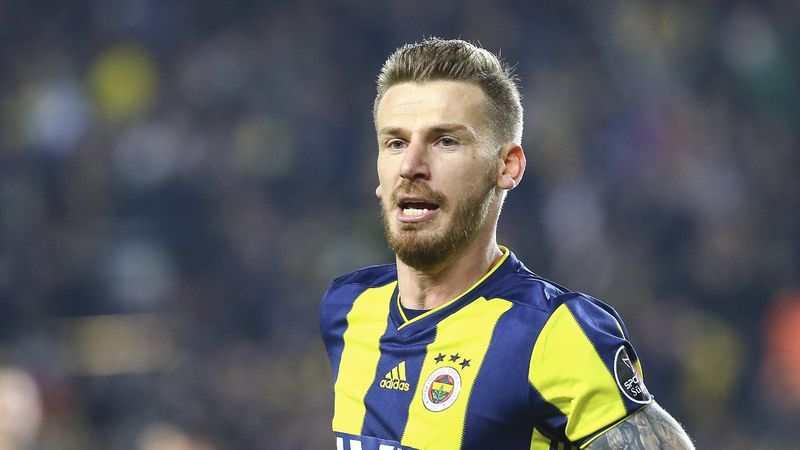 Beşiktaş'tan Serdar Aziz hamlesi