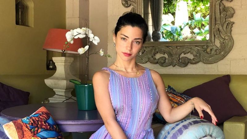 Merve Boluğur: Haç kolyesi takmayı seviyorum