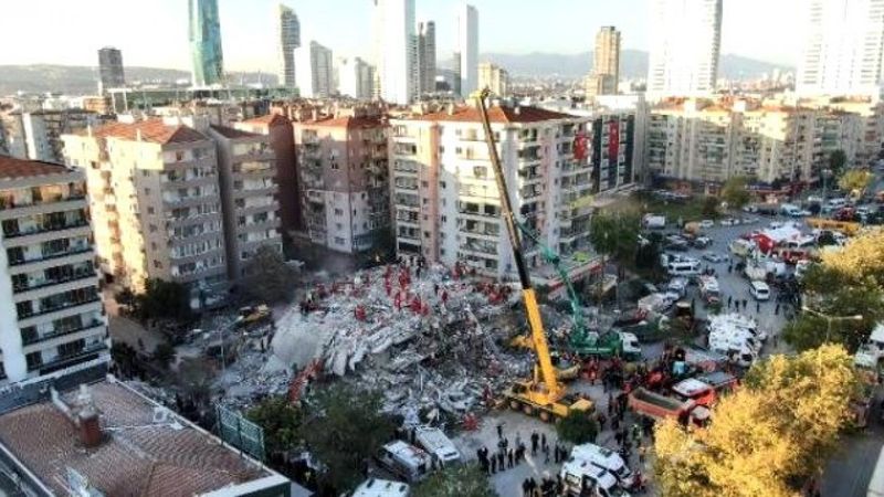 İzmir'de 15 kişiye mezar olan Doğanlar Apartmanı davasında 3 sanığa hapis cezası