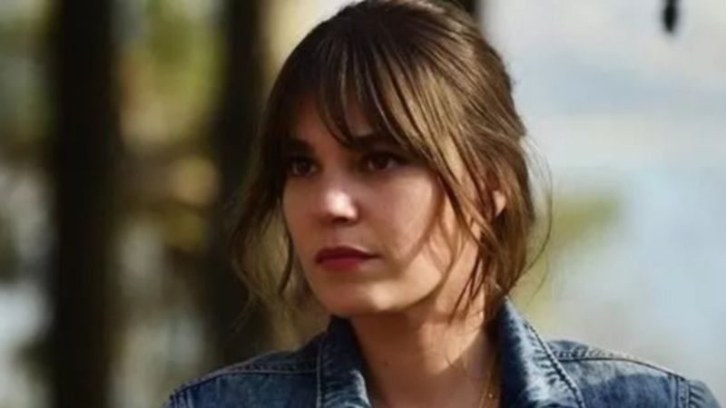 Aslı Enver: Yalnızım